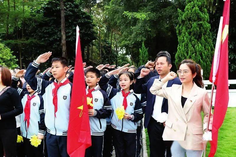 探索吉鹿力问答社区,尽在手机号测评分吉祥